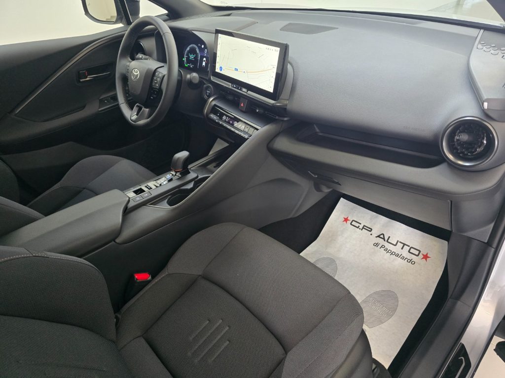 TOYOTA C-HR 1.8 HV Trend - 26