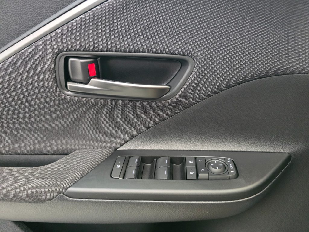 TOYOTA C-HR 1.8 HV Trend - 21