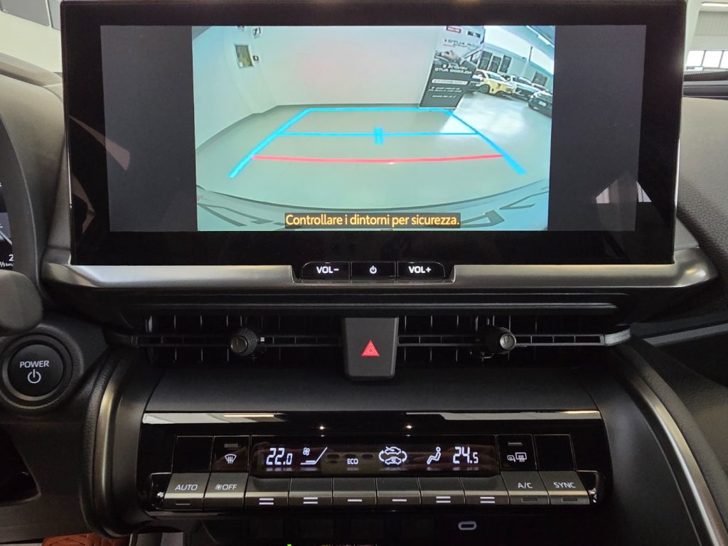 TOYOTA C-HR 1.8 HV Trend - 17