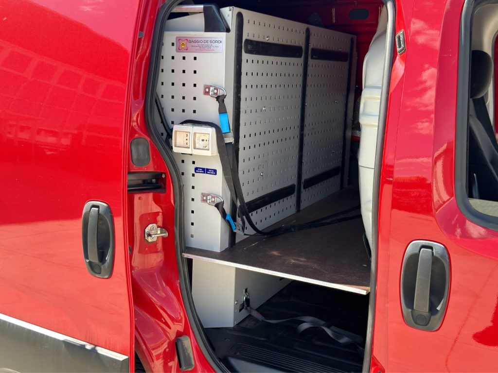 FIAT Fiorino ADVENTURE 1.3MJT ALLESTITO - 8