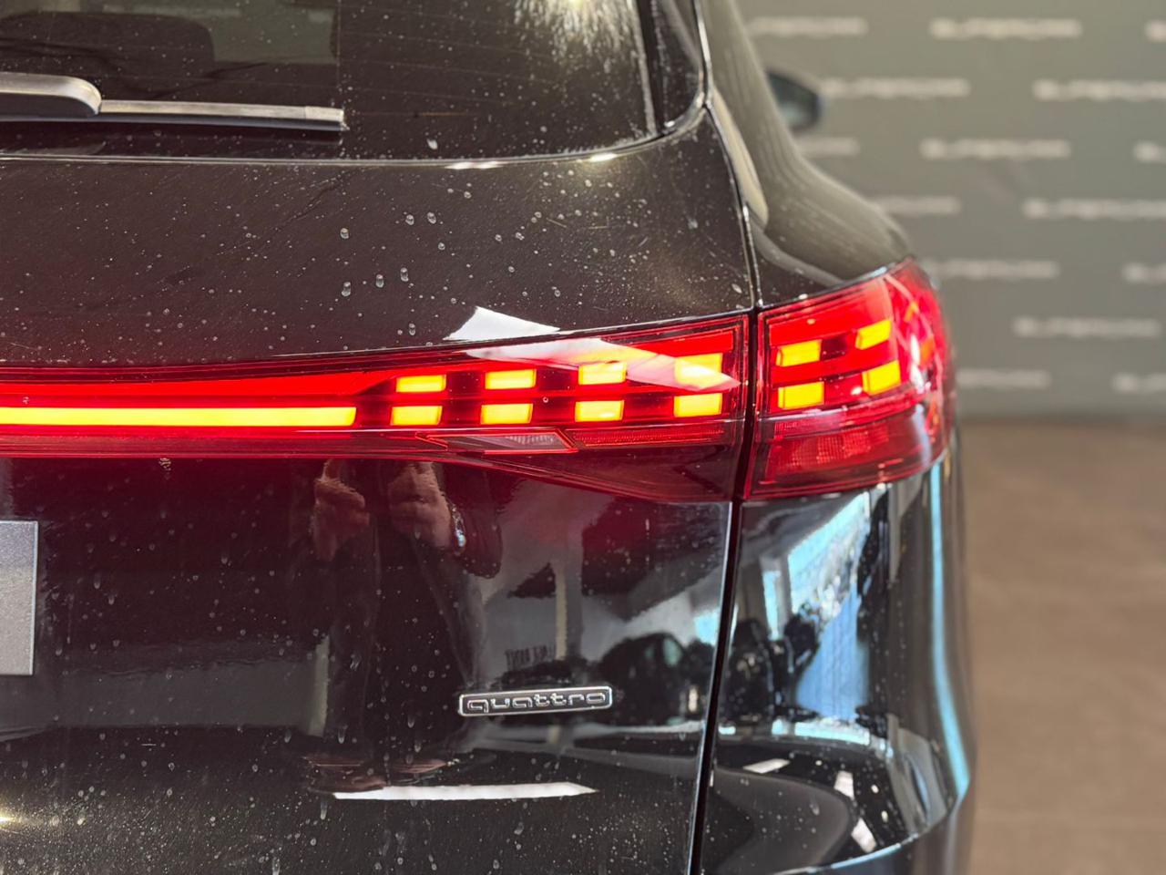 AUDI Q5 40 TDI 204 CV quattro S tronic S line Tetto apr. - 6