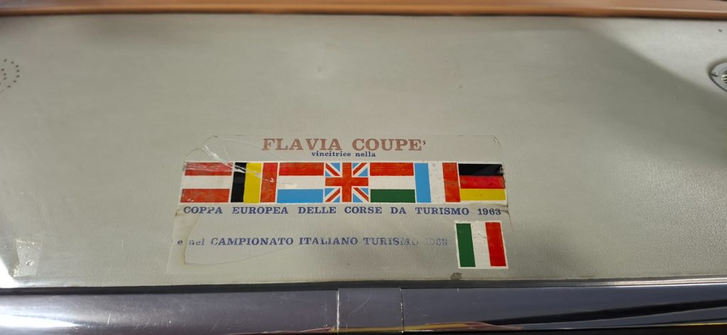 LANCIA Flavia COUPE 1.8 ASI TARGA ORO - INTERNI BEIGE - 41