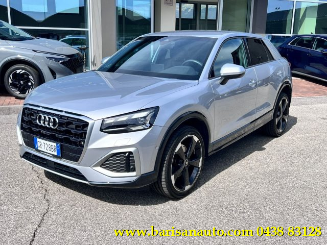 AUDI Q2 Argento metallizzato