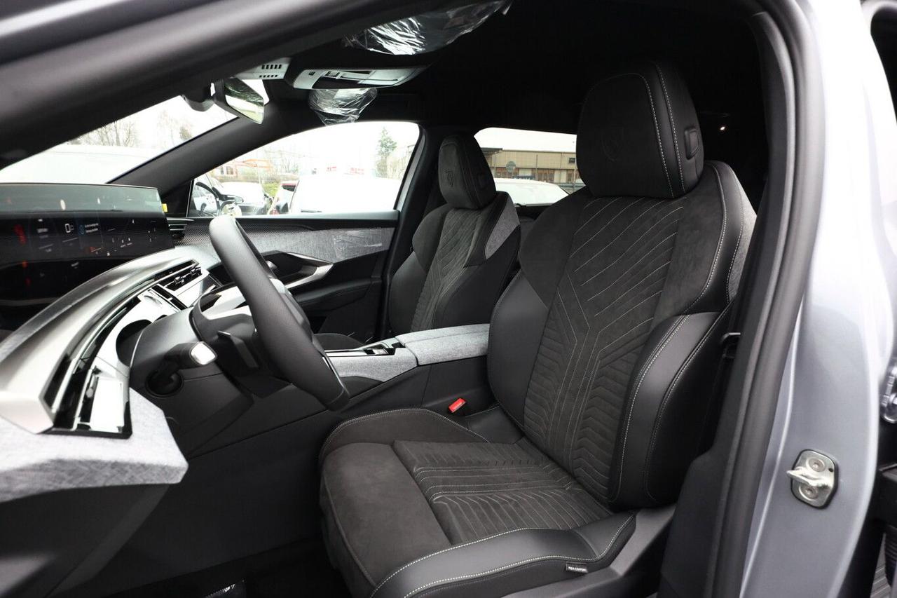 PEUGEOT 5008 Hybrid 145 e-DCS6 GT 7 POSTI Tetto & Drive & 360 - 6