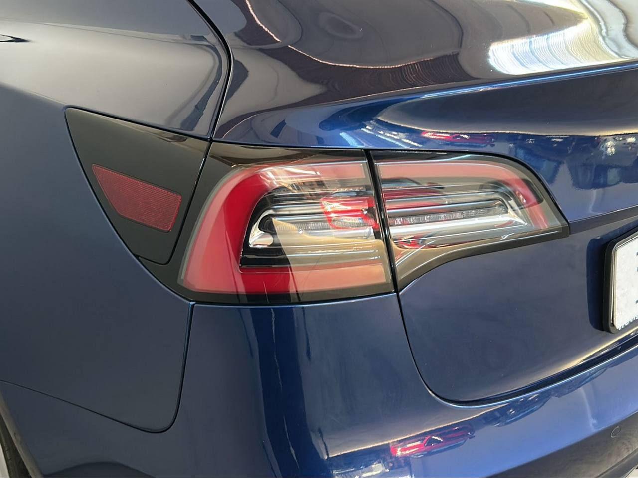 TESLA Model 3 Standard RWD Plus - 33