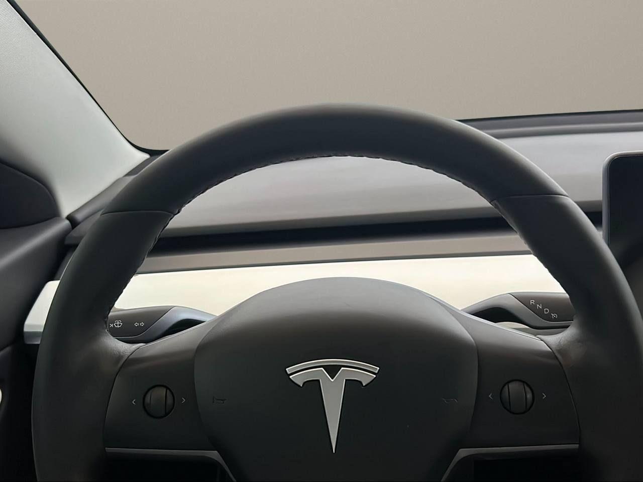 TESLA Model 3 Standard RWD Plus - 18