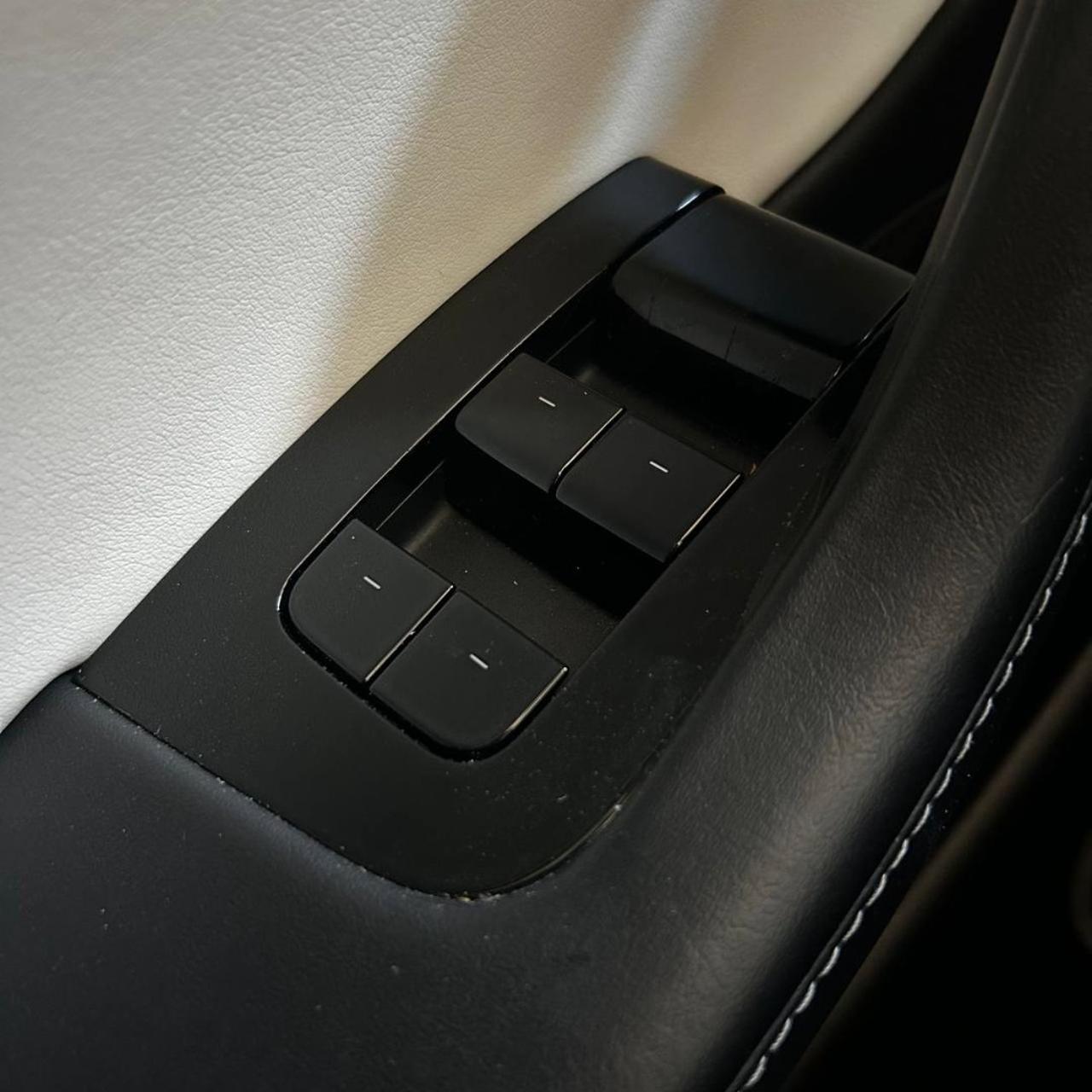 TESLA Model 3 Standard RWD Plus - 29