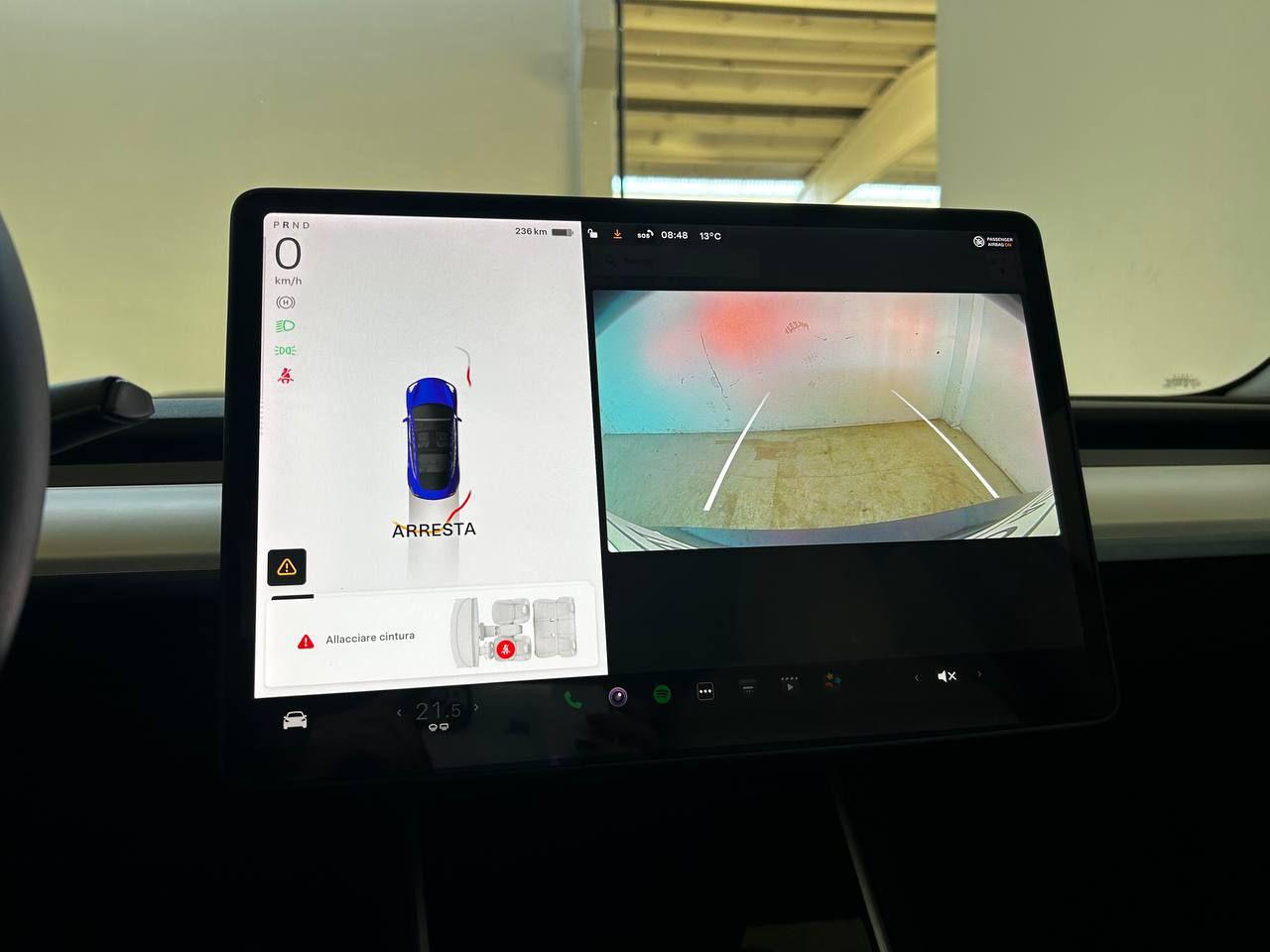TESLA Model 3 Standard RWD Plus - 22