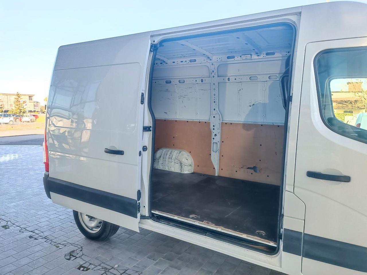 NISSAN Interstar 35 2.3 dCi 135CV PM-TA Acenta Furgone - 7