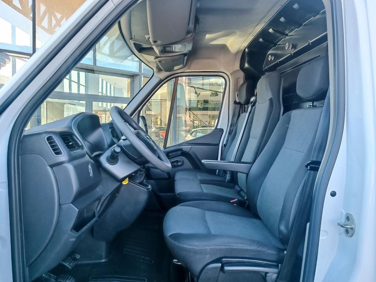 NISSAN Interstar 35 2.3 dCi 135CV PM-TA Acenta Furgone - 3