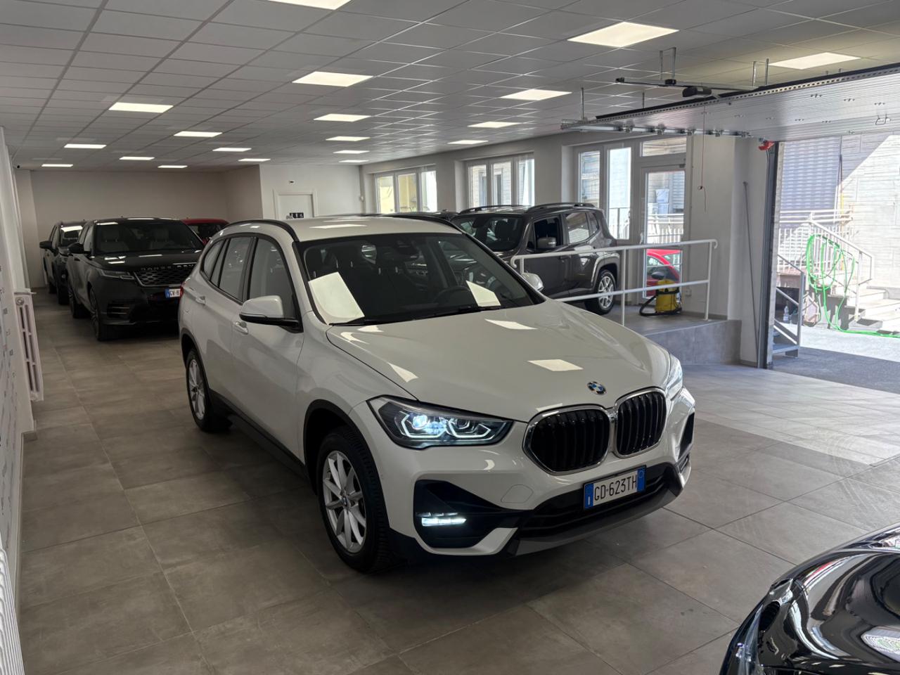 BMW X1 sDrive18d Business Advantage - 3