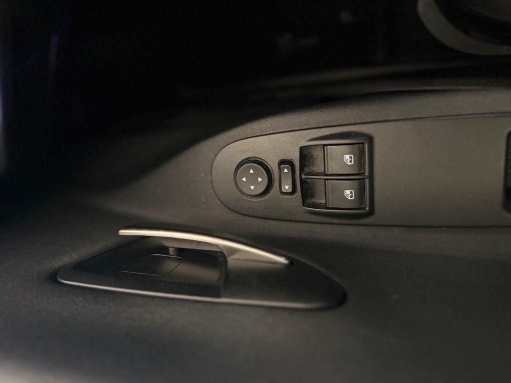 LANCIA Ypsilon 1.2 69 CV 5 porte. Platinum - 3