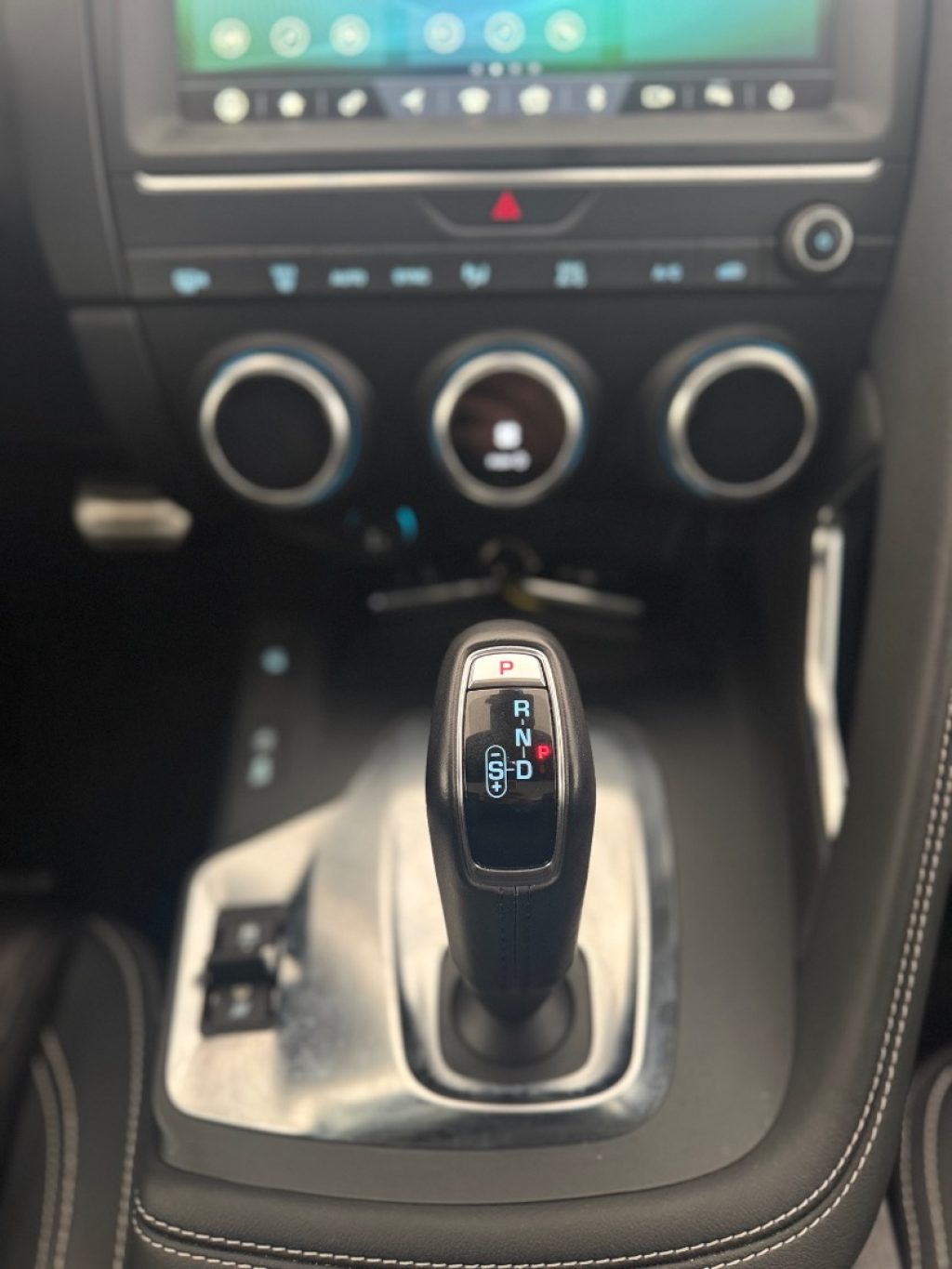 JAGUAR E-Pace 2.0D 150 CV AWD aut. R-Dynamic HSE - 7