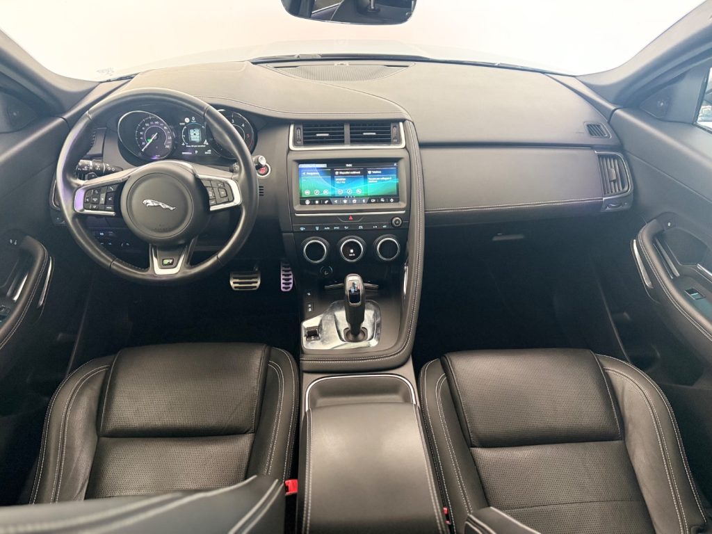 JAGUAR E-Pace 2.0D 150 CV AWD aut. R-Dynamic HSE - 10