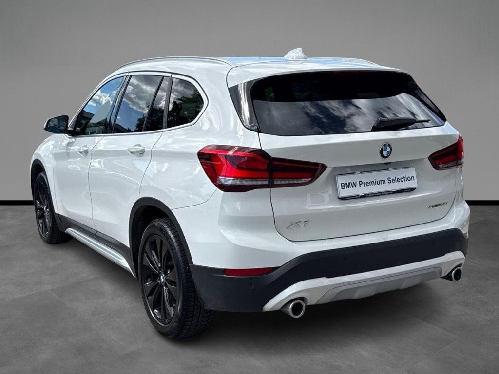 BMW X1 sDrive18d xLine Plus Aut. - 4