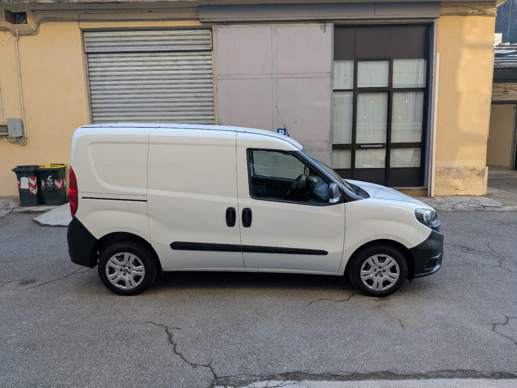 FIAT Doblo 1.6 MJT 105CV S&S  3 posti PC-TN Cargo Lounge - 3