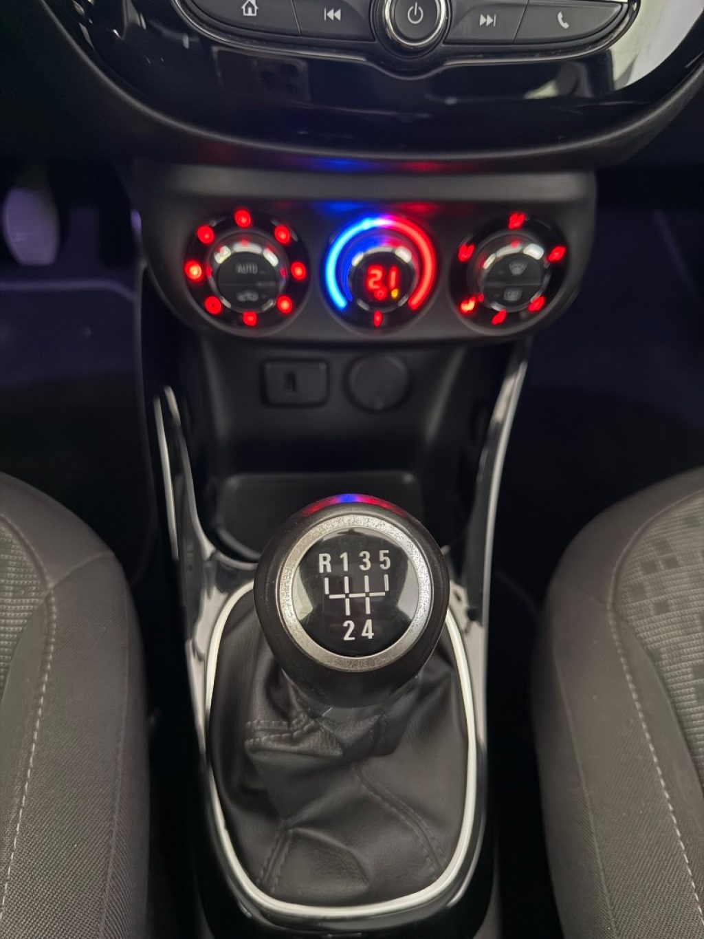 OPEL Adam Rocks 1.2 70 CV Air - 6