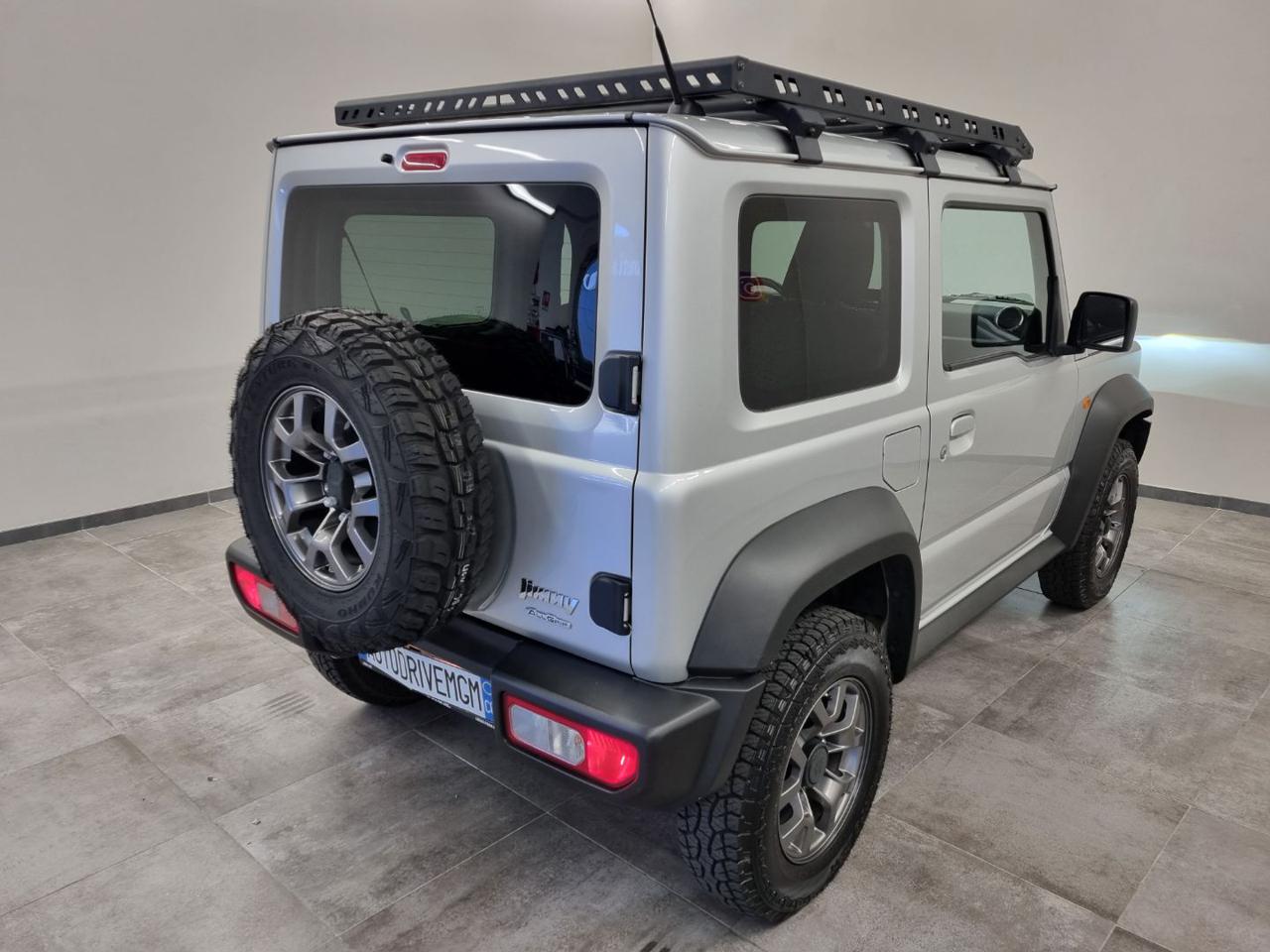 SUZUKI Jimny 1.5 5MT Top - 22