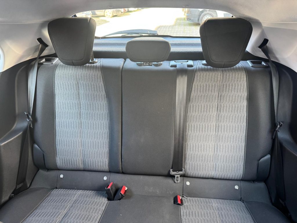 OPEL Corsa 1.2 Edition - 17