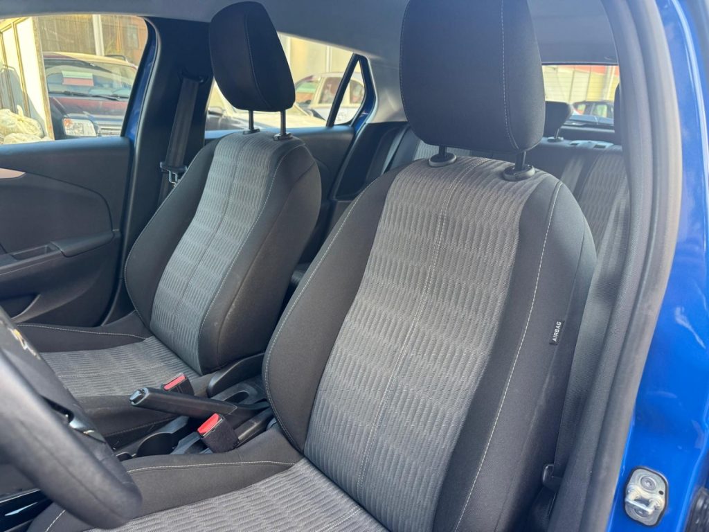 OPEL Corsa 1.2 Edition - 18