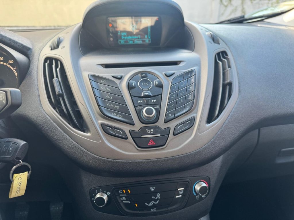 FORD Tourneo Courier 1.0 EcoBoost 100 CV Plus - 11