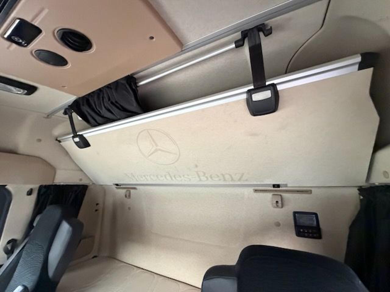 MERCEDES-BENZ ACTRO 1848 - 14