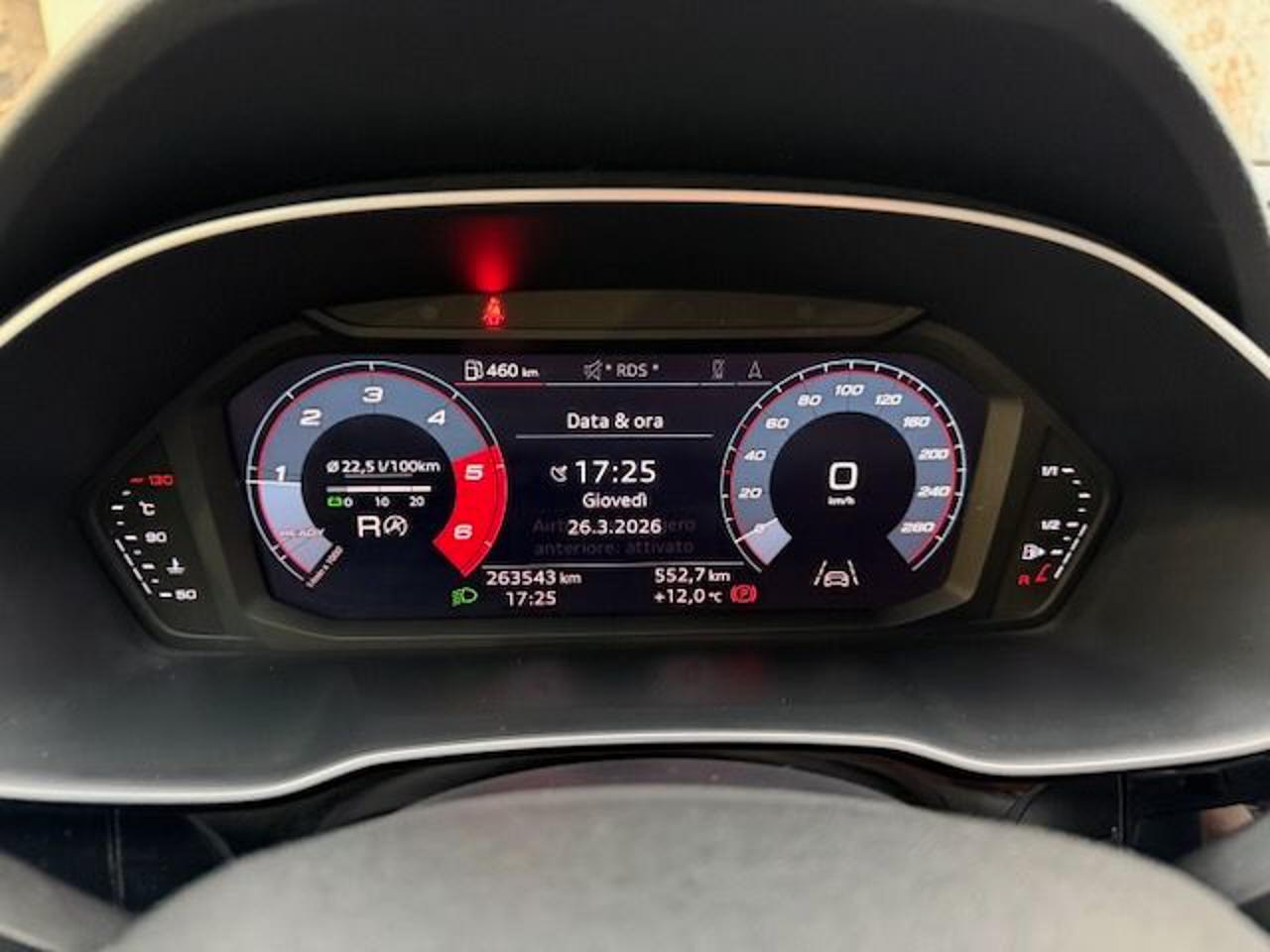 AUDI Q3 2.0 TDI 150 CV Business - 14