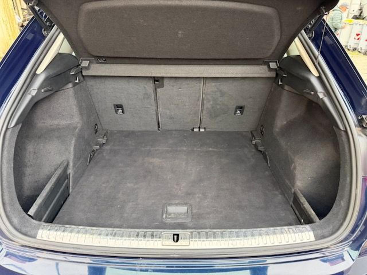 AUDI Q3 2.0 TDI 150 CV Business - 10