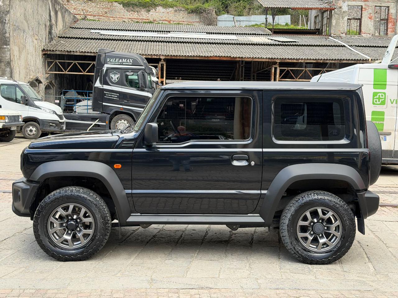 SUZUKI Jimny 1.5 5MT PRO (N1) - 4