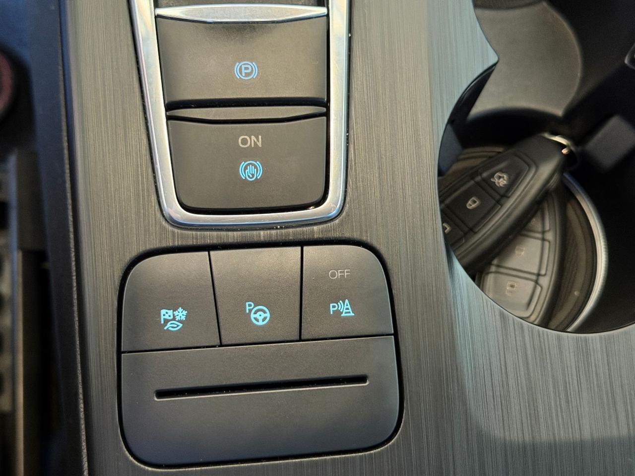 FORD Kuga 2.5 Full Hybrid 190 CV CVT 2WD ST-Line TETTO PANO - 25