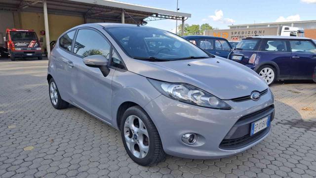 FORD Fiesta Grigio metallizzato