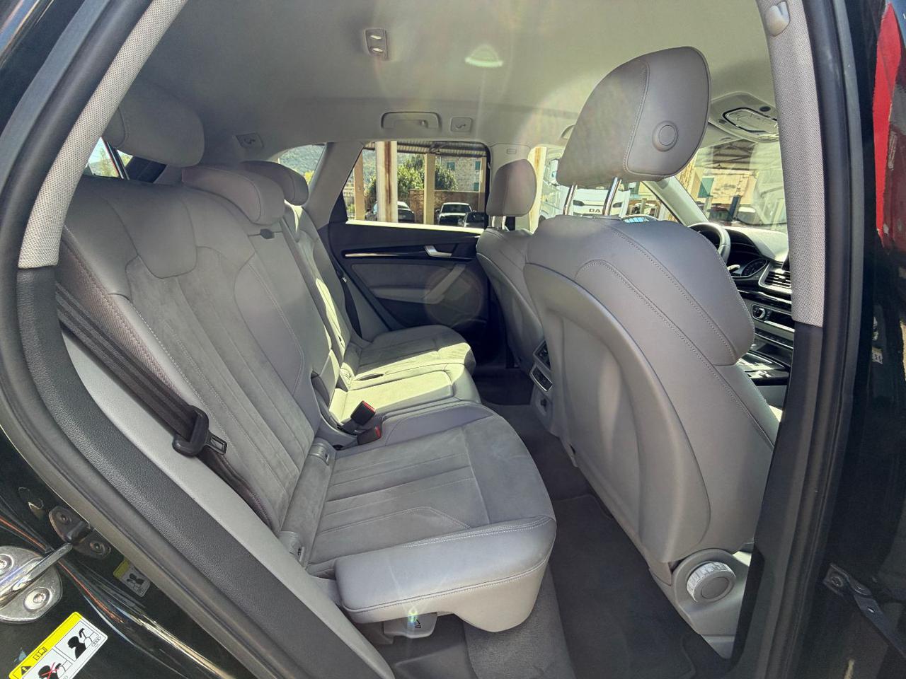 AUDI Q5 50 TFSI e quattro S tronic Business Design PHEV - 15