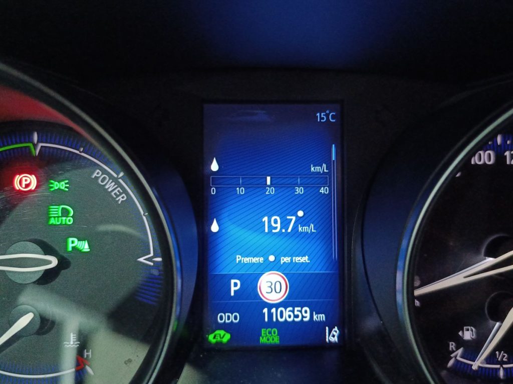 TOYOTA C-HR 1.8 Hybrid E-CVT Lounge - 15