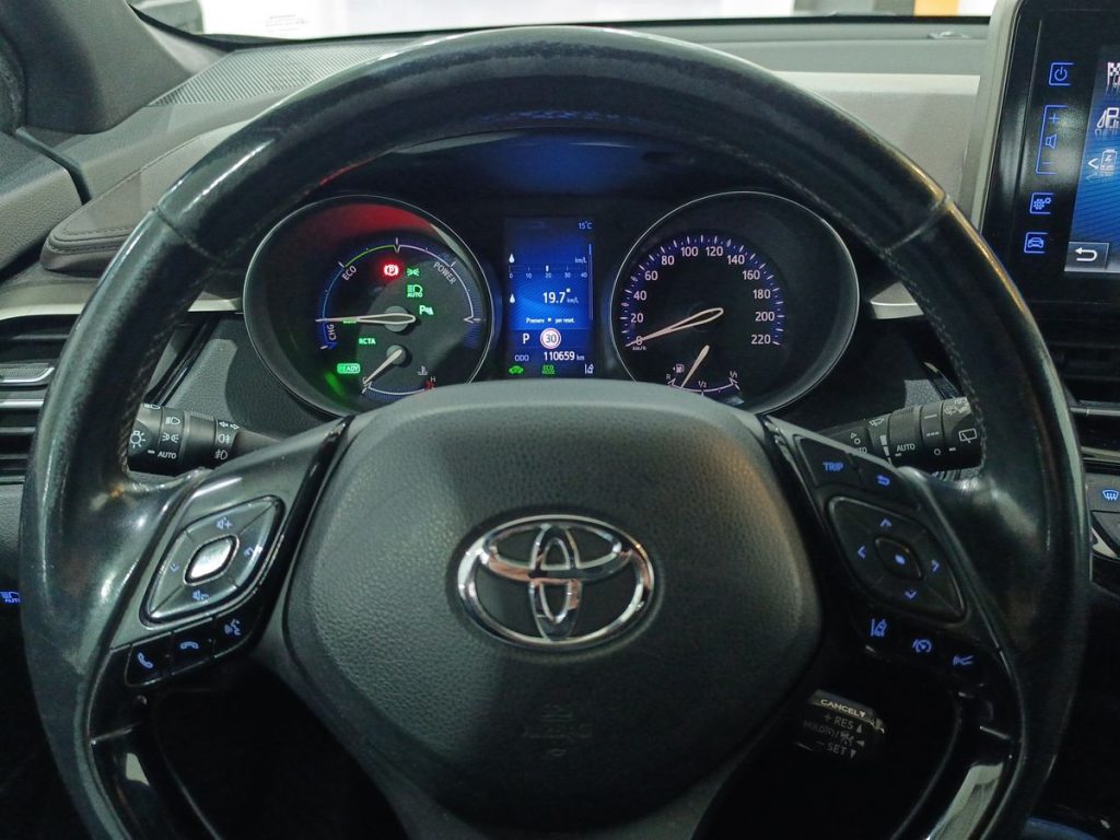 TOYOTA C-HR 1.8 Hybrid E-CVT Lounge - 19