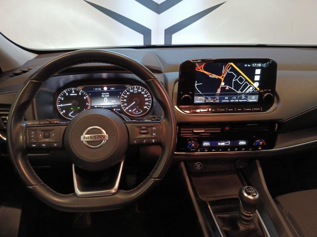 NISSAN Qashqai MHEV 140 CV Business - 11