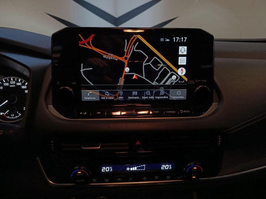 NISSAN Qashqai MHEV 140 CV Business - 13