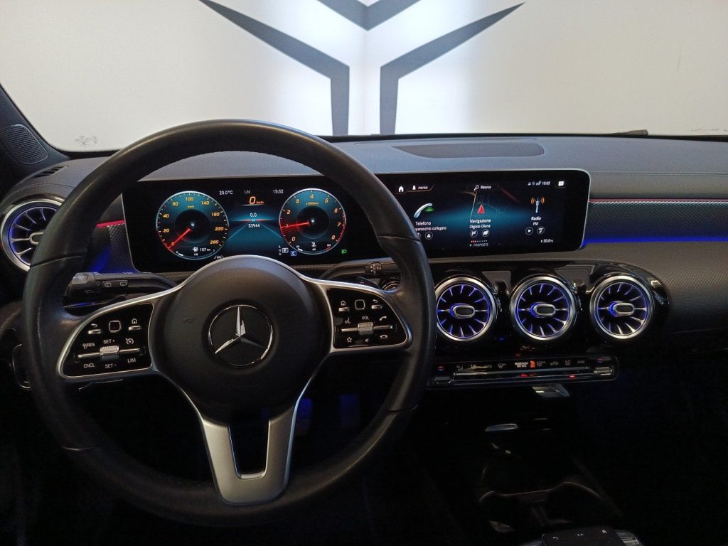 MERCEDES-BENZ A 220 A 220 Edition1 auto - 11