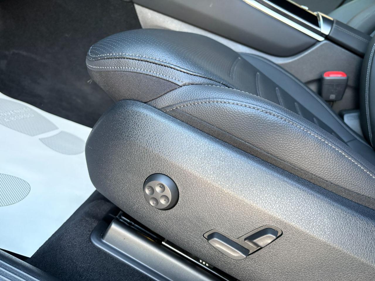 MERCEDES-BENZ GLC 220 d 4Matic Mild hybrid Coupé AMG Line Premium. - 43