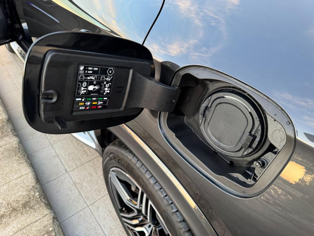 MERCEDES-BENZ GLC 300 de hybrid EQ 4Matic Coupé AMG Line Premium Plus. - 45