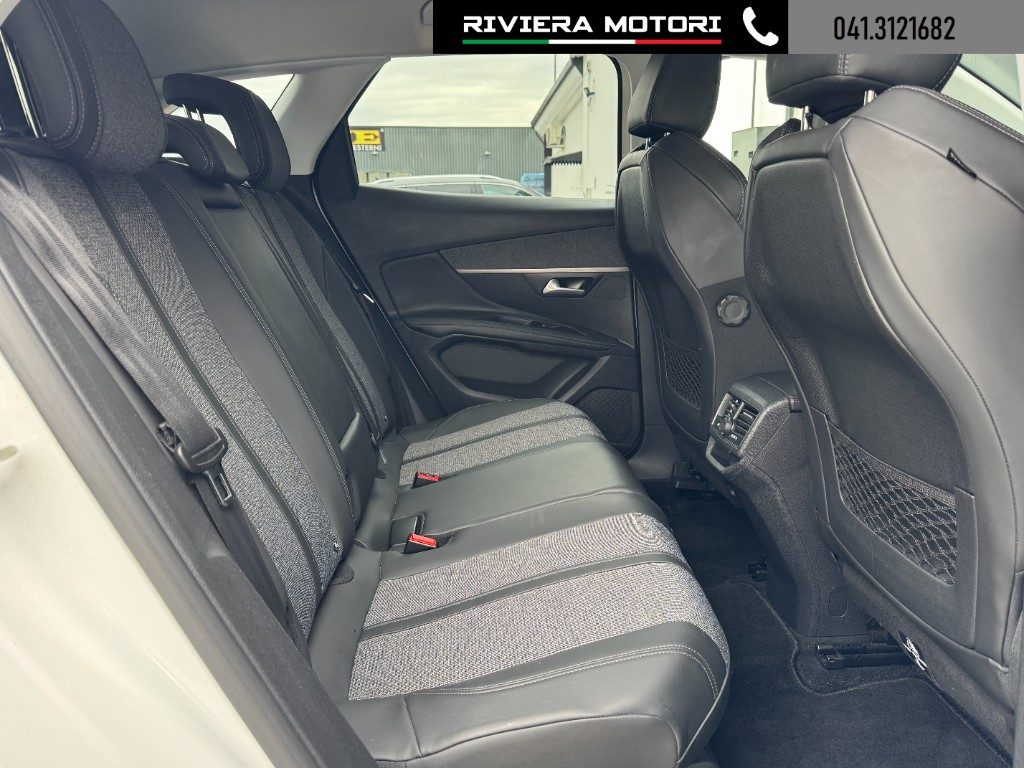 PEUGEOT 3008 PureTech Turbo 130 S&S EAT6 Allure - 10