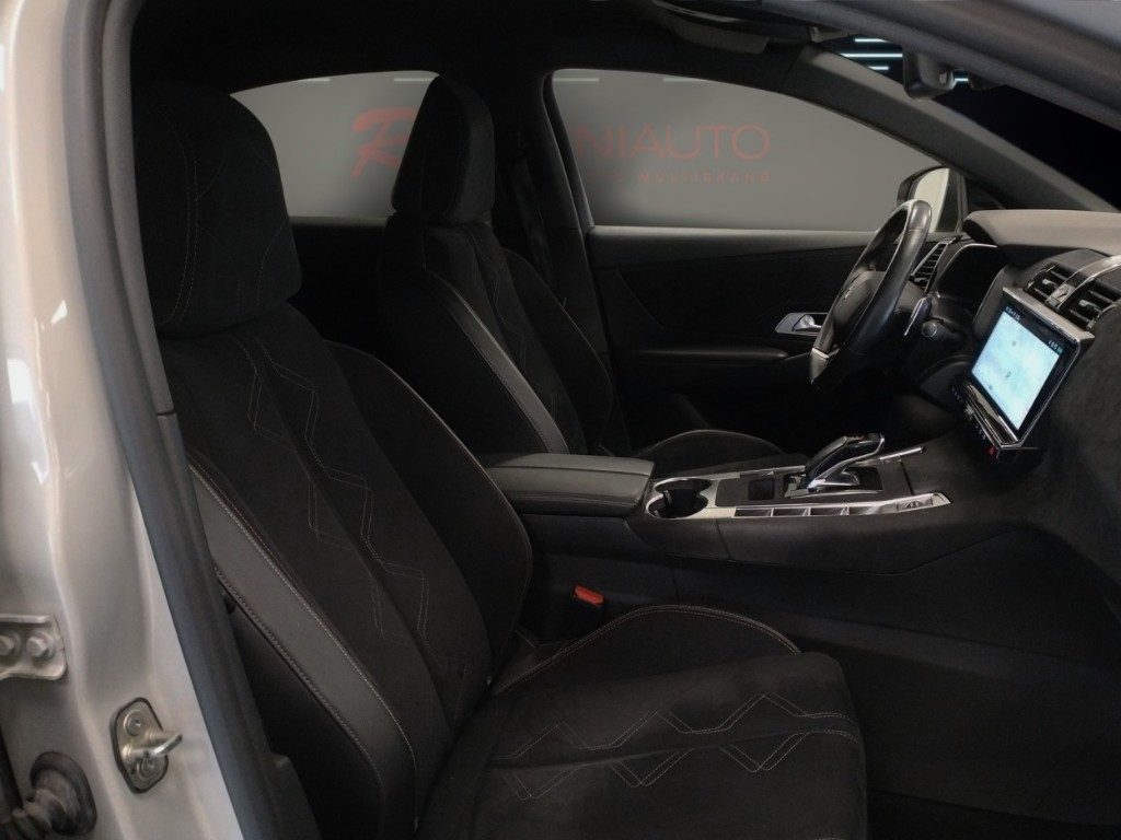 DS AUTOMOBILES DS 7 BlueHDi 130 Cv aut. Performance Line Unico Prop. - 17