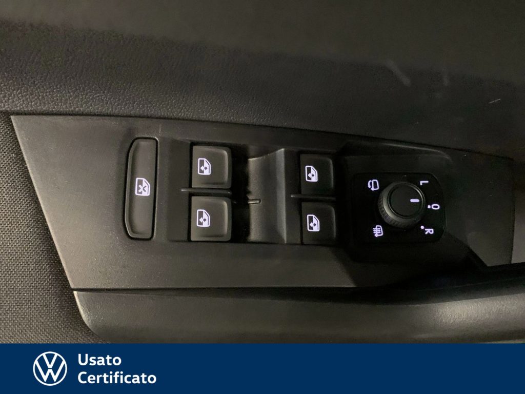 VOLKSWAGEN Polo 1.0 tsi edition plus 95cv - 18