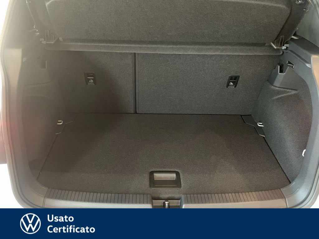 VOLKSWAGEN T-Cross 1.0 tsi r-line 115cv - 19