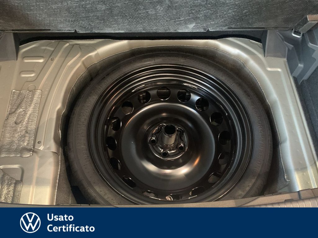 VOLKSWAGEN T-Cross 1.0 tsi r-line 115cv - 20
