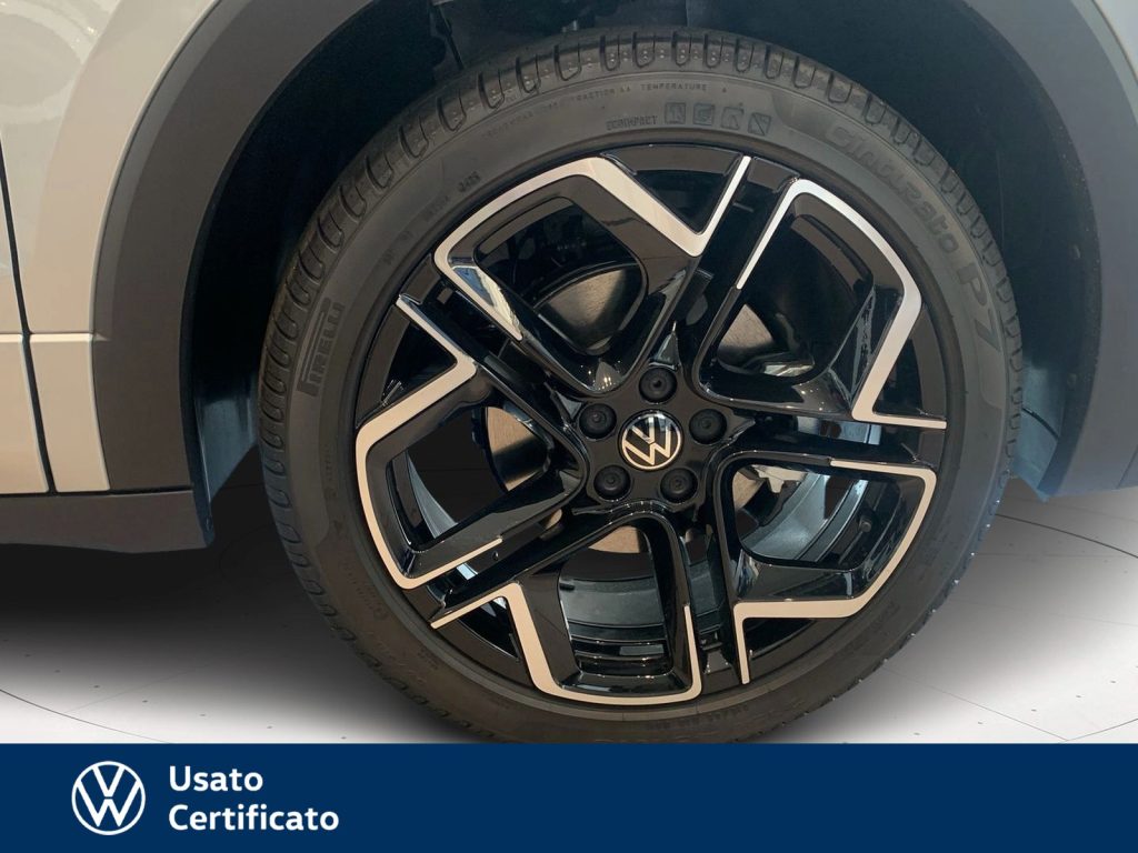 VOLKSWAGEN T-Cross 1.0 tsi r-line 115cv - 21