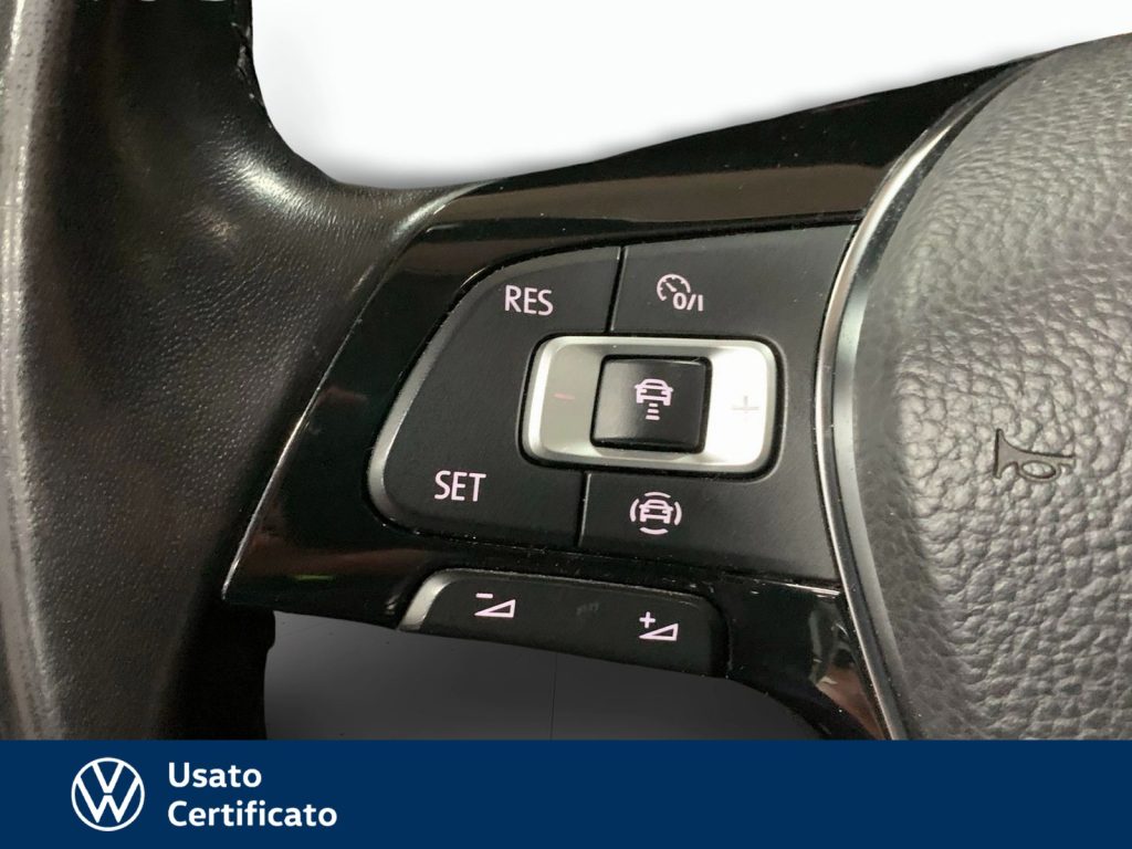 VOLKSWAGEN T-Roc 1.0 tsi style 115cv - 10