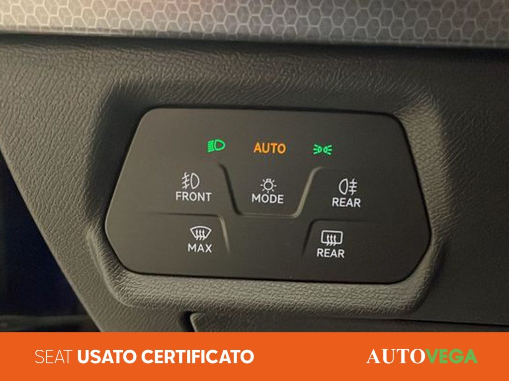 SEAT Leon sportstourer 1.5 etsi business 150cv dsg - 13