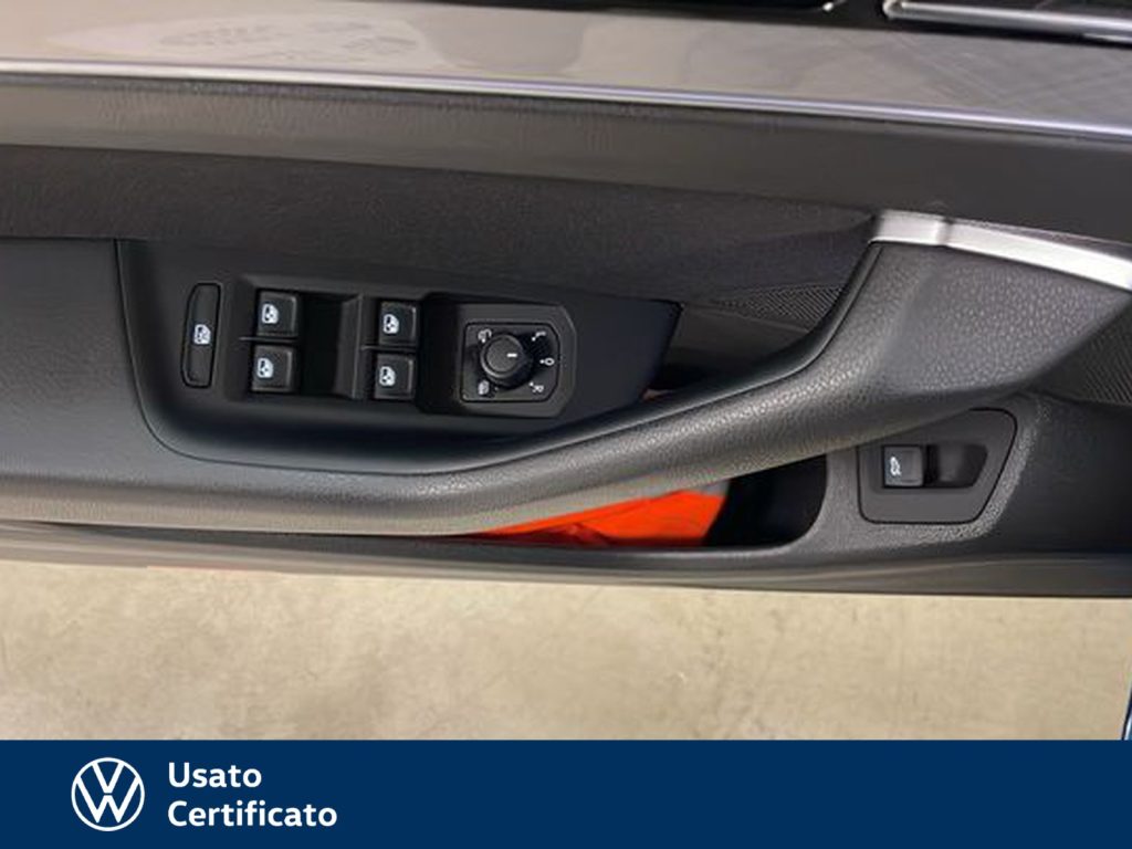 VOLKSWAGEN Passat Variant variant 2.0 tdi business 150cv dsg - 14