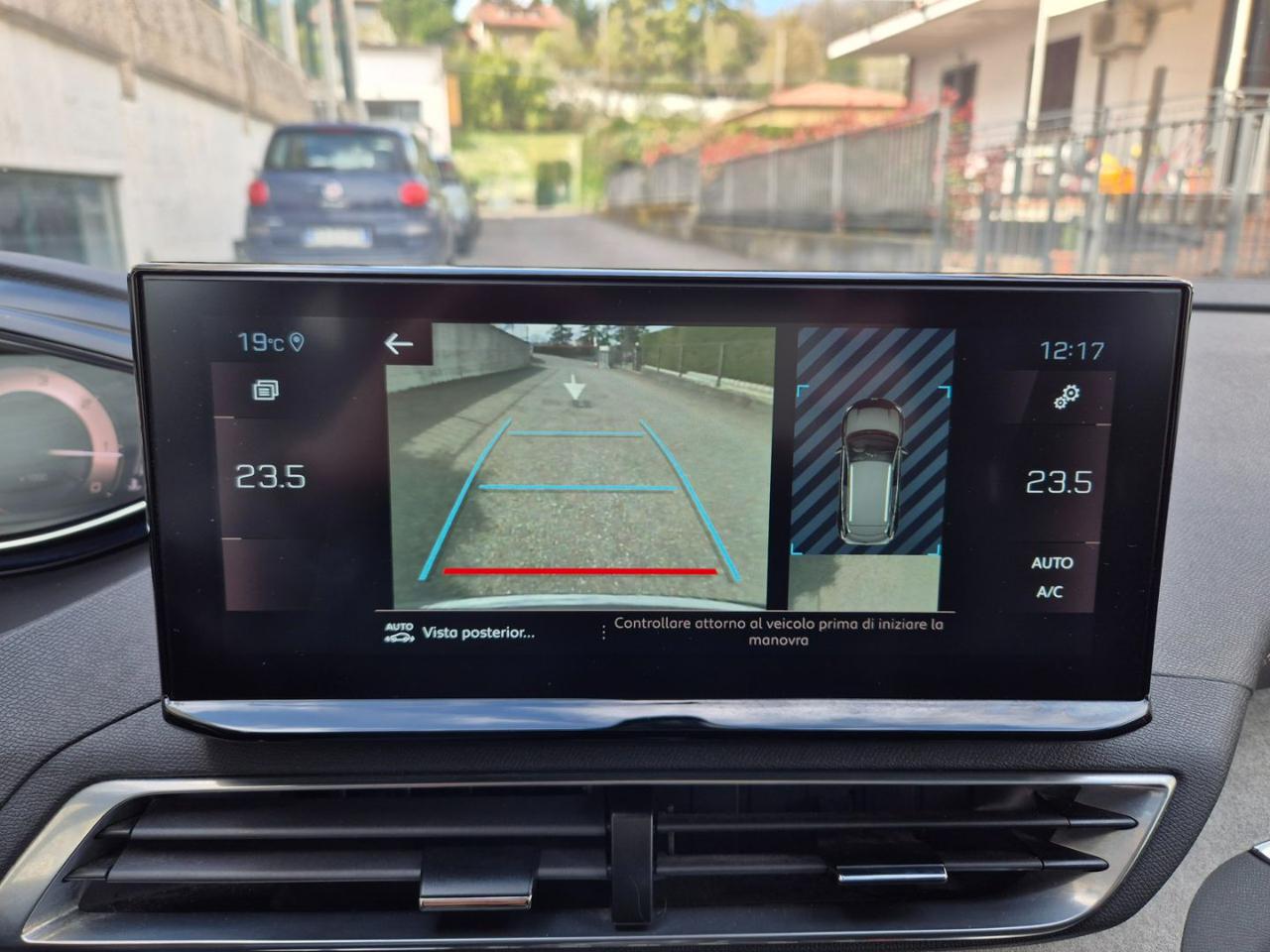 PEUGEOT 3008 BlueHDi 130 S&S EAT8 GT Autocarro N1 - 18