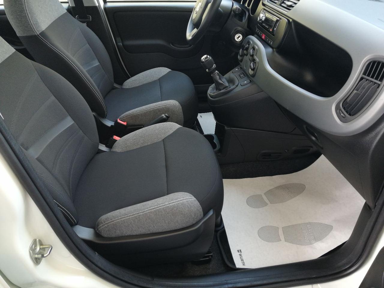 FIAT Panda 1.0 FireFly S&S Hybrid 4 Posti - 11
